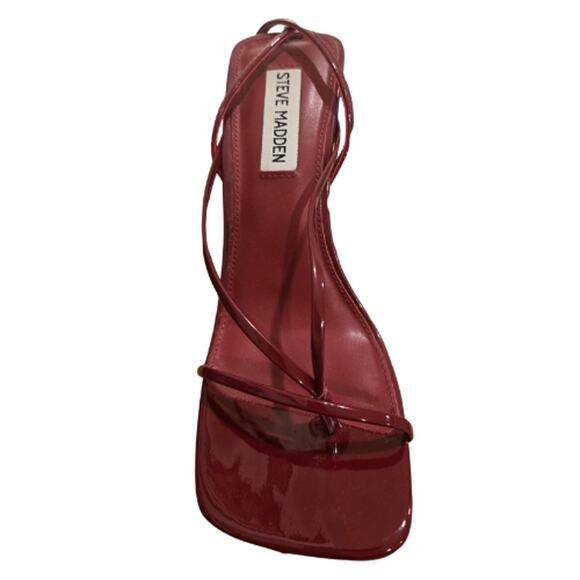 Steve Madden Annie Heel in Wine Patent – EUC Size 7 - Picture 6 of 9